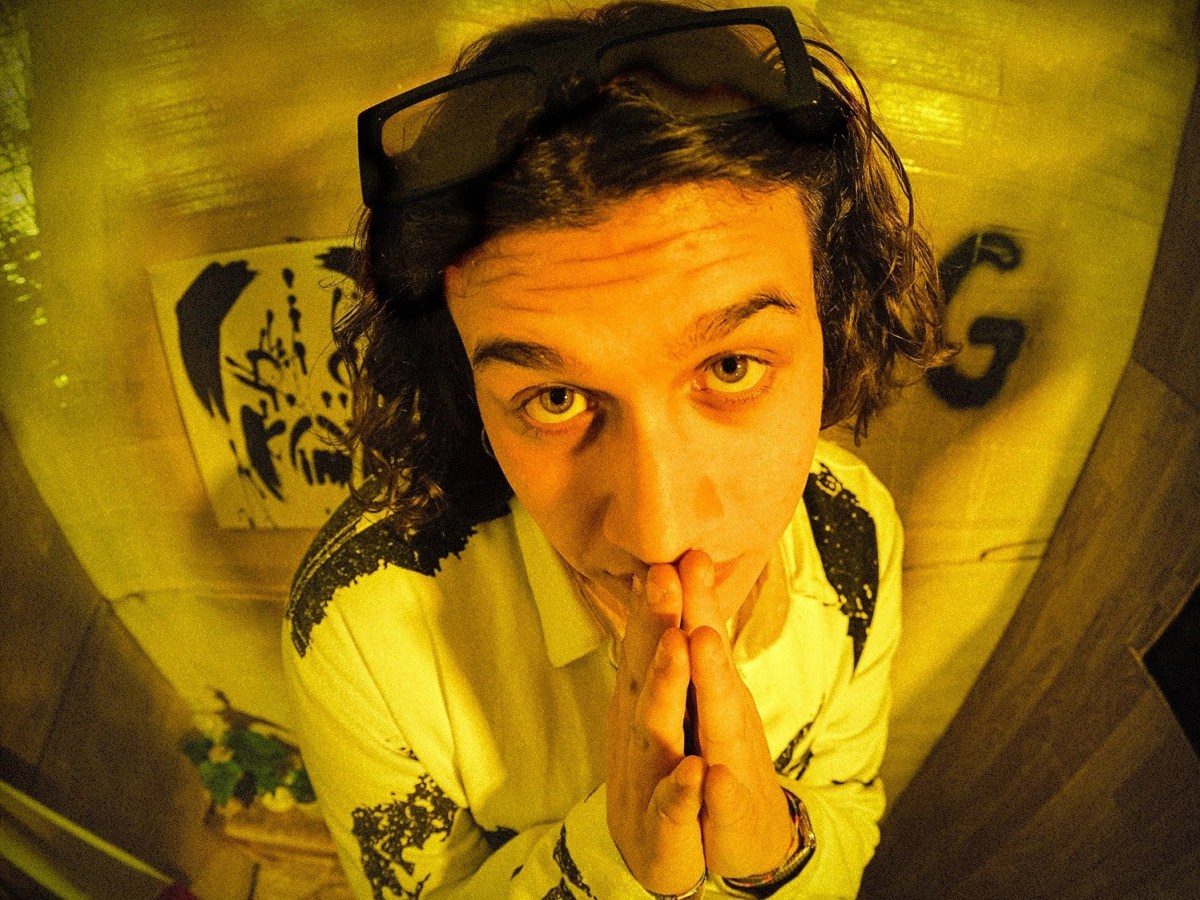 Intervista – Il mondo di La Ragione&nbsp;Giusta