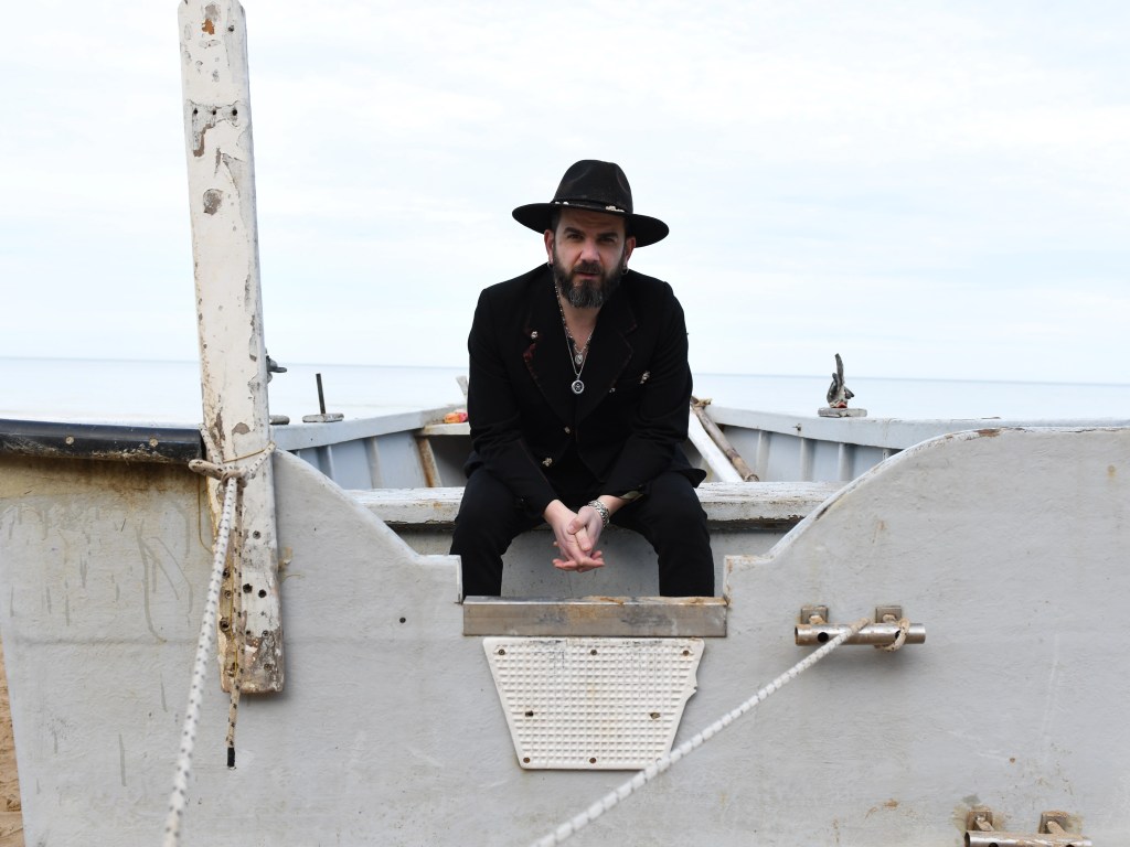 Intervista – “Sempre in movimento, fermo mai!”: Lazzaro