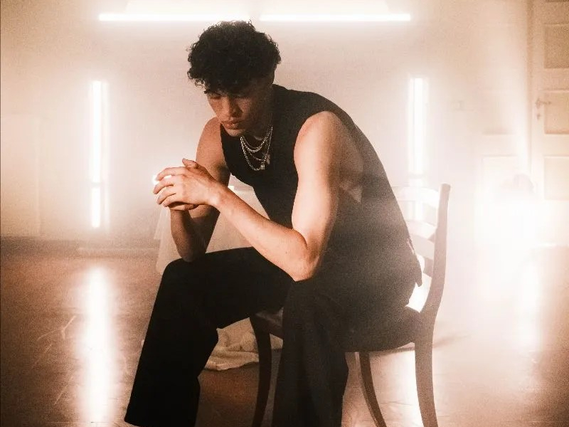 MIDA è online il videoclip del nuovo singolo, “Oro”, co-scritto e co-prodotto con i&nbsp;BNKR44