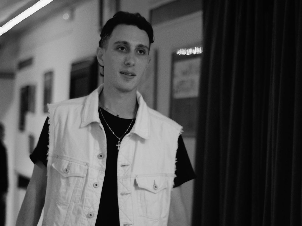 Tommaso Imperiali: “Ragazzini viziati” in radio