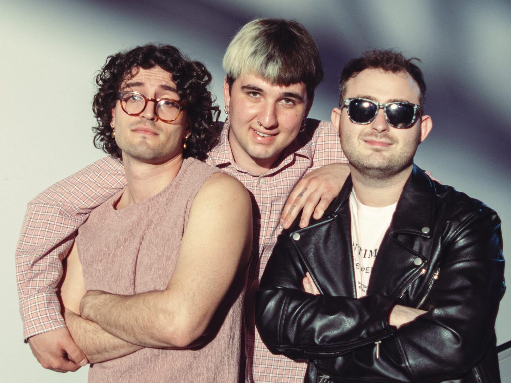 Disco Club Paradiso: fuori il nuovo brano “Tuttapposto”