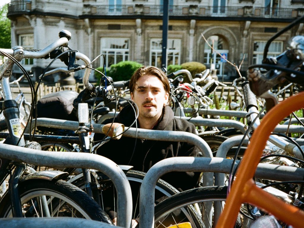 Nico Arezzo: fuori la sua versione di “’U Pisci Spada” di Domenico Modugno