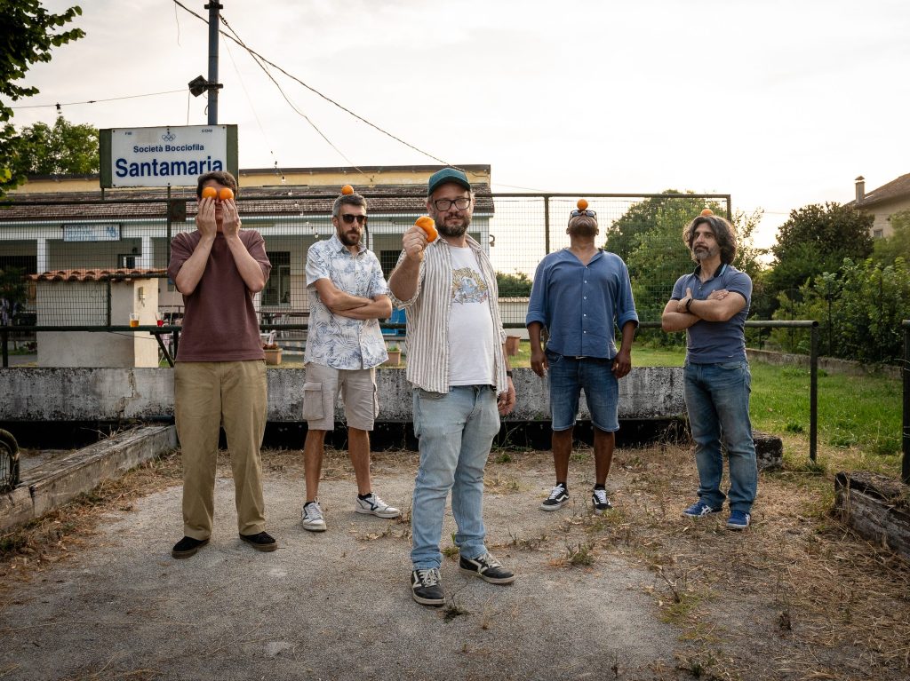 Mike Orange torna con “Poeta”