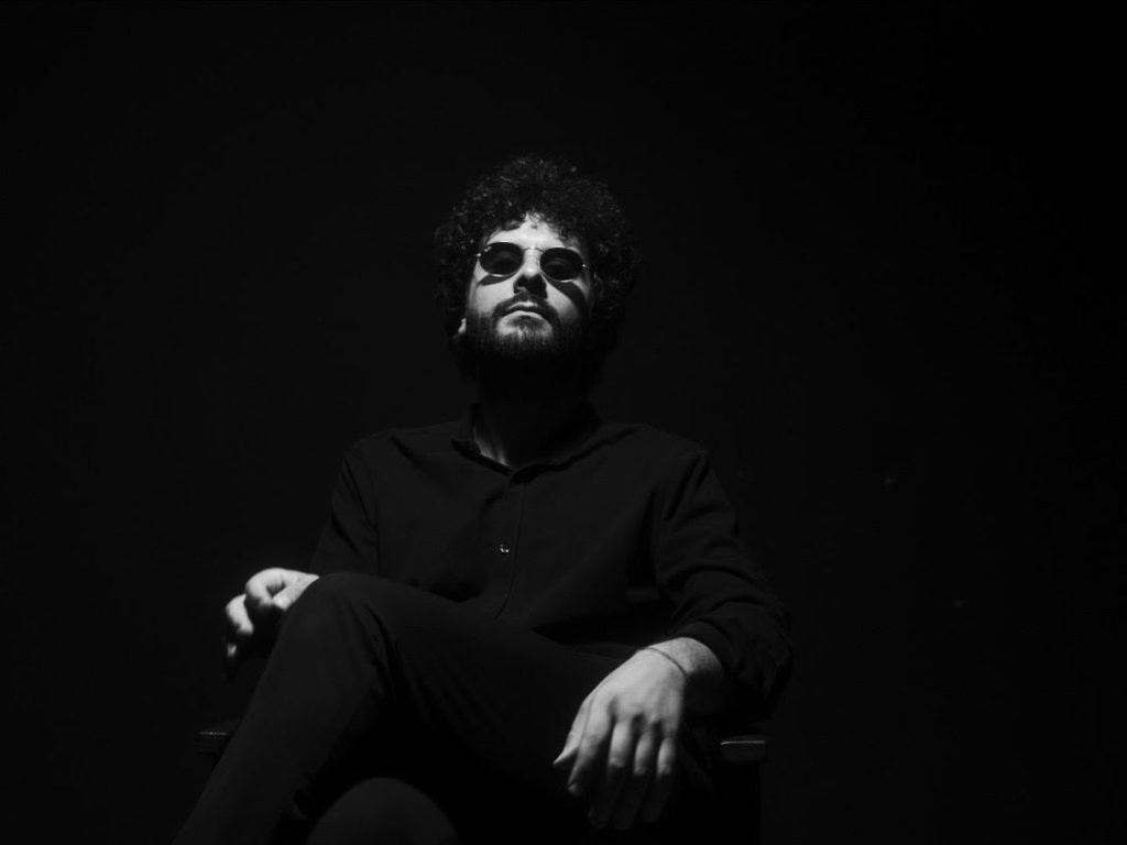 Blumosso torna con “I fumi di Bangkok”