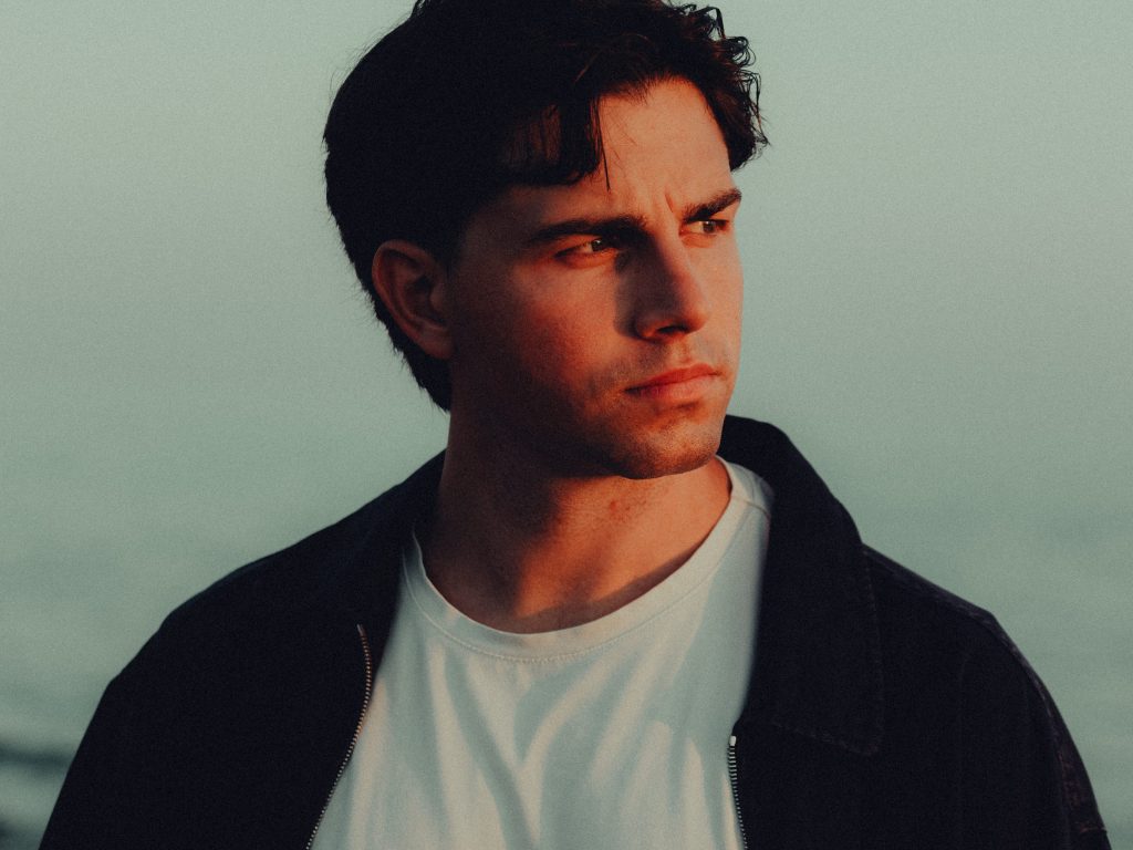 Roadelli torna con “Non ho bisogno di te,” il nuovo&nbsp;singolo