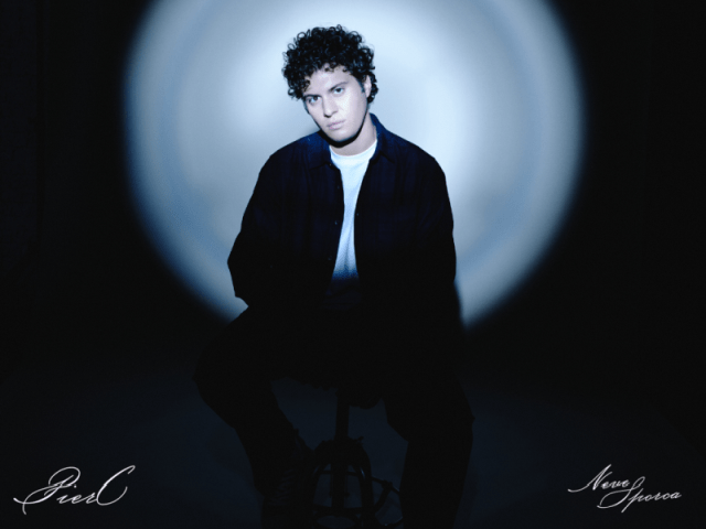 PierC: “Neve Sporca” un dialogo con il sé bambino, in cui ripercorre ricordi, ferite e domande mai&nbsp;chiuse