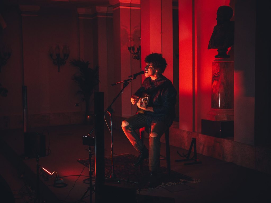 MUSIC SUITE: i concerti itineranti negli hotel continuano con&nbsp;YUMAN