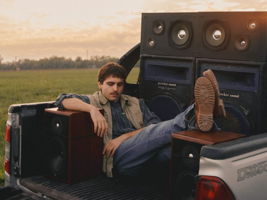 PROVINCIALE: “Momento sbagliato” è il suo&nbsp;EP