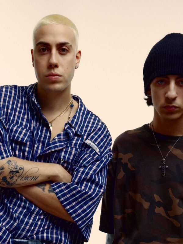 VOGA: fuori “CHI AMA NON DIMENTICA”, il loro primo album&nbsp;ufficiale