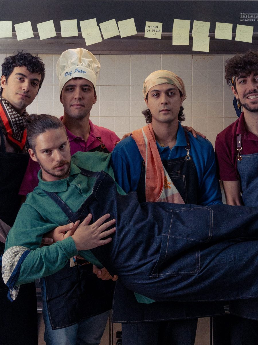 Intervista – Alla scoperta dei&nbsp;GIOVEDÌ