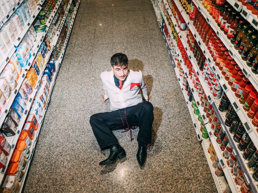 SANTACHIARA: fuori il concept album “Minimarket”