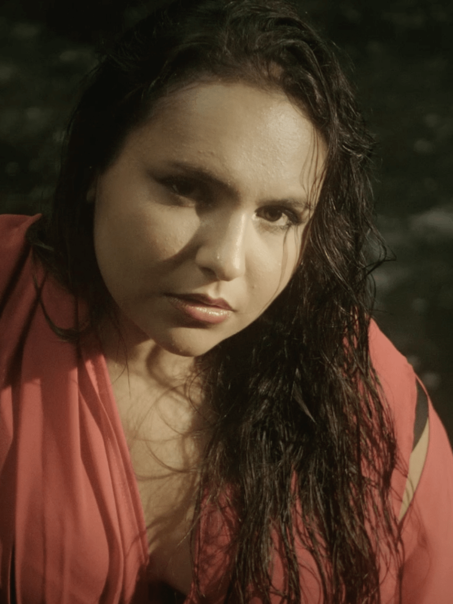 Serena Di Palma: fuori il suo nuovo singolo “Bella&nbsp;Mbriana”