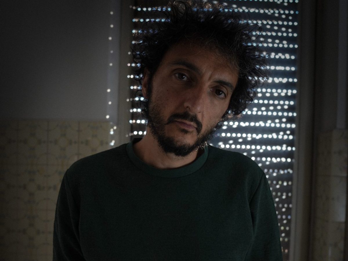 Le rose e il deserto: “Capobanda”, il nuovo singolo estratto da “Chissà&nbsp;com’è”