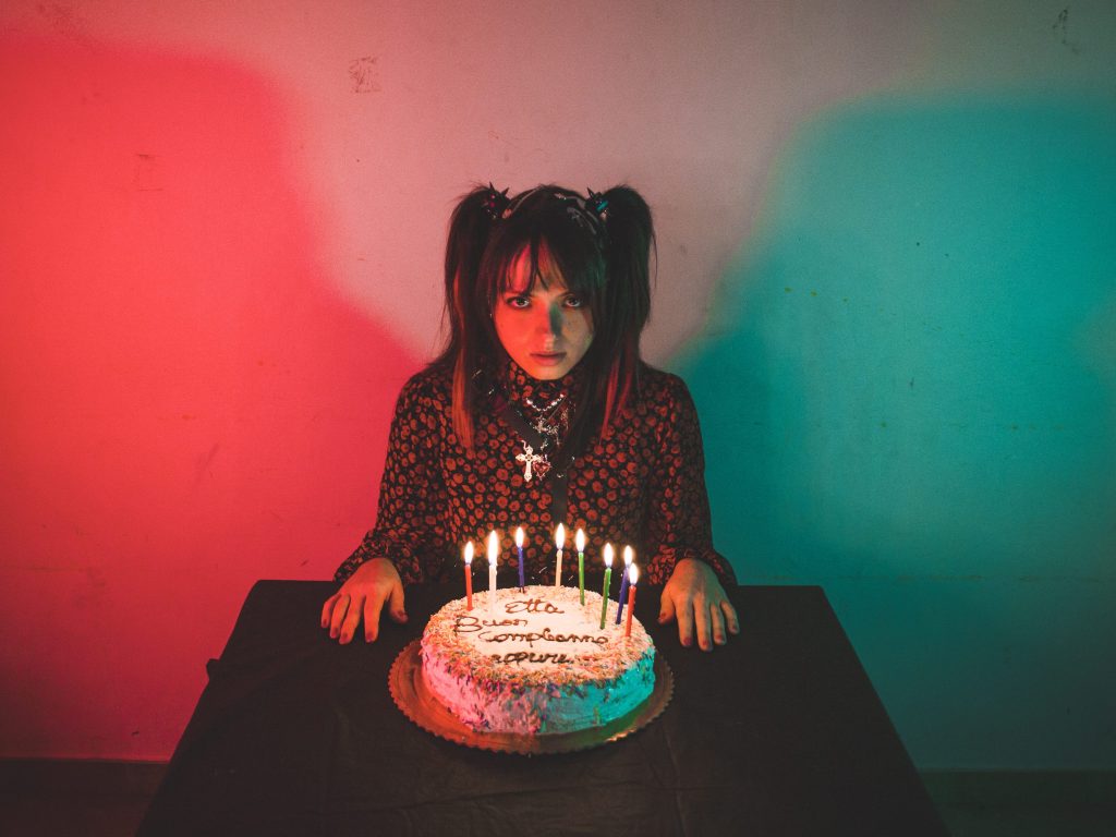 Etta: fuori il nuovo singolo “Buon compleanno&nbsp;eppure…”