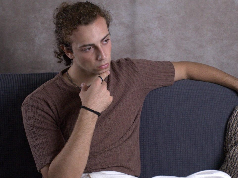 Francesco Di Fiore: “Finta di odiarci” è disponibile in digitale e in&nbsp;radio