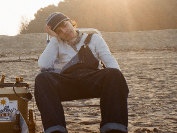 moonroëw torna con il brano&nbsp;“MOLOTOV”