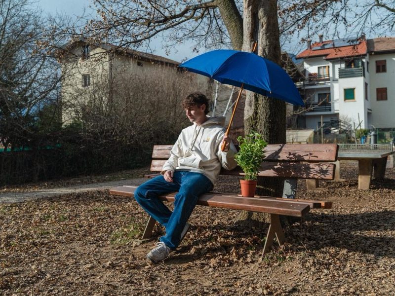 GioveDiMaggio torna con “Non è&nbsp;logico”