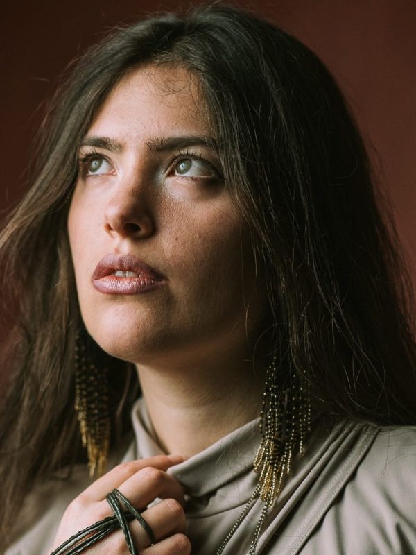 Linda Selvaggio: fuori il nuovo brano “Unicamente” 