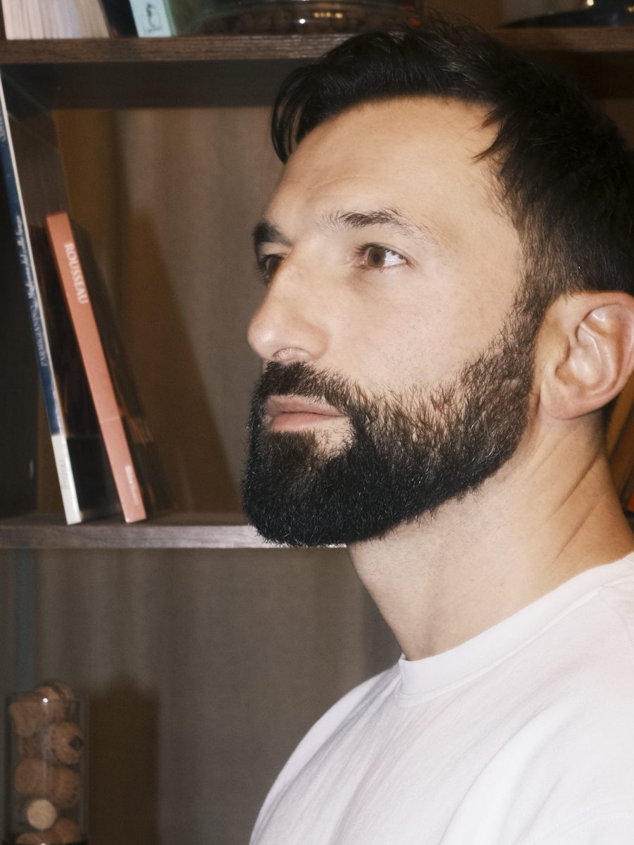 Riccardo Inge torna con il brano “IL&nbsp;TOSSICO”