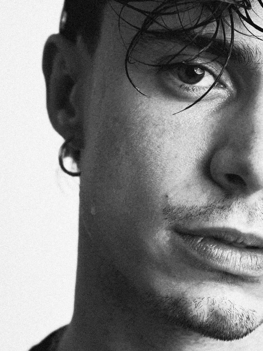 Intervista – Inedito: “il silenzio che viene prima di una&nbsp;parola”