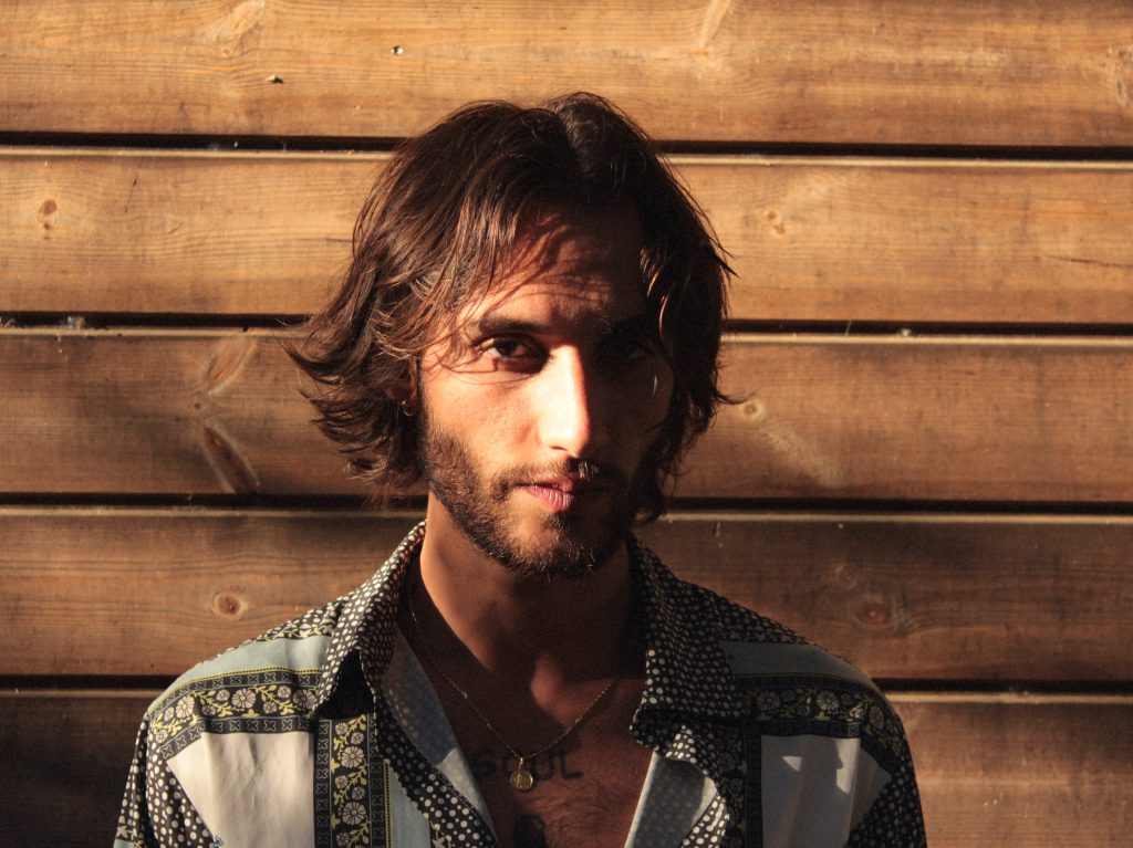Sigarettewest: “Dio ti protegga” è l’album d’esordio